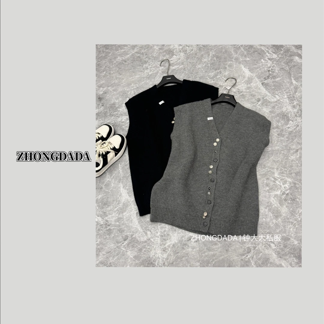 ZHONG大大【】韩版休闲宽松百搭显瘦针织无袖马甲11625