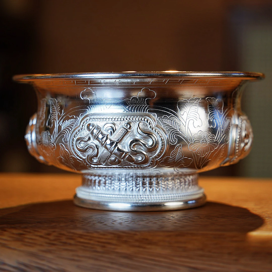 足银银制品 藏式八宝银碗 足银999 藏银碗口径10公分