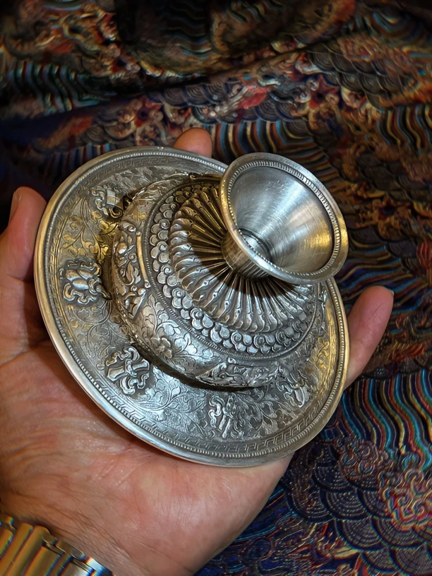 足银银制品 藏式八宝碗盖精美錾刻