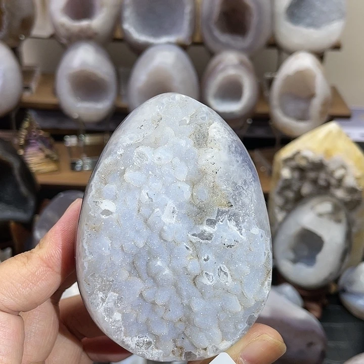 水晶大型摆件（非配饰）未镶嵌?**猪