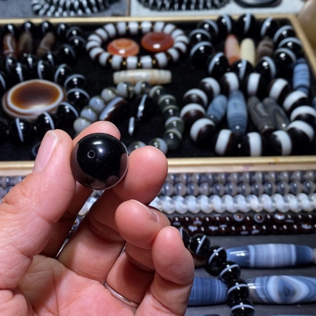 【闪购商品】石英质玉手链未镶嵌刘*图