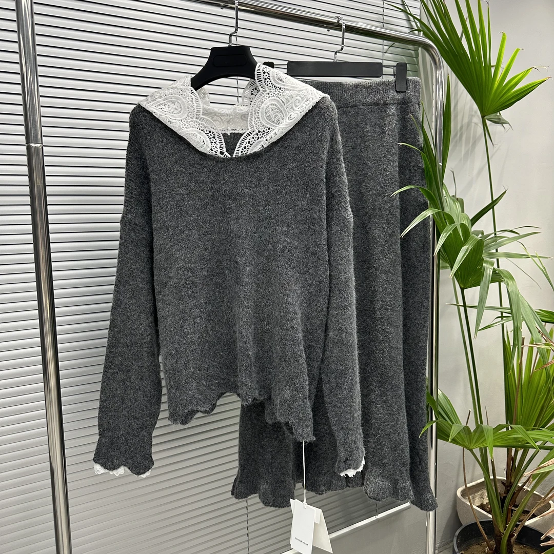 S135-[LONG-NA轻奢严选] 蕾丝拼接连帽针织衫半身裙套装