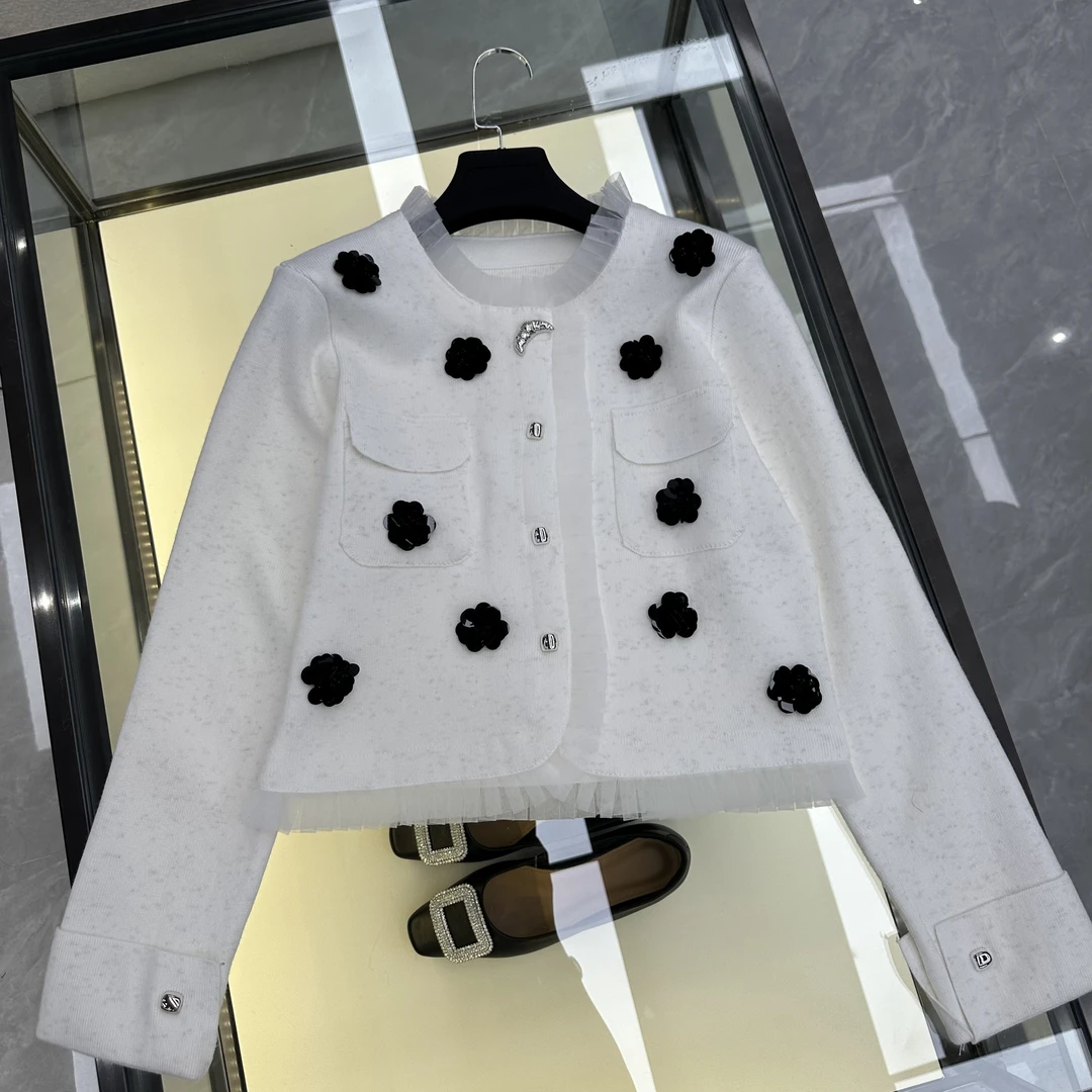 S53-[LONG-NA轻奢严选] 立体花朵长袖显瘦针织开衫上衣