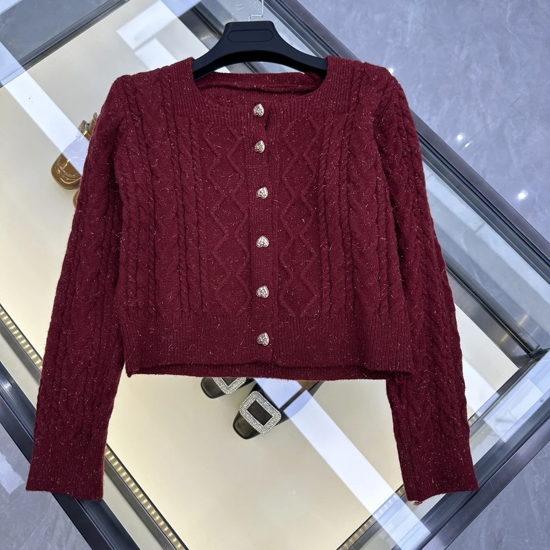 S202-[LONG-NA轻奢严选] 复古麻花方领爱心纽扣针织衫
