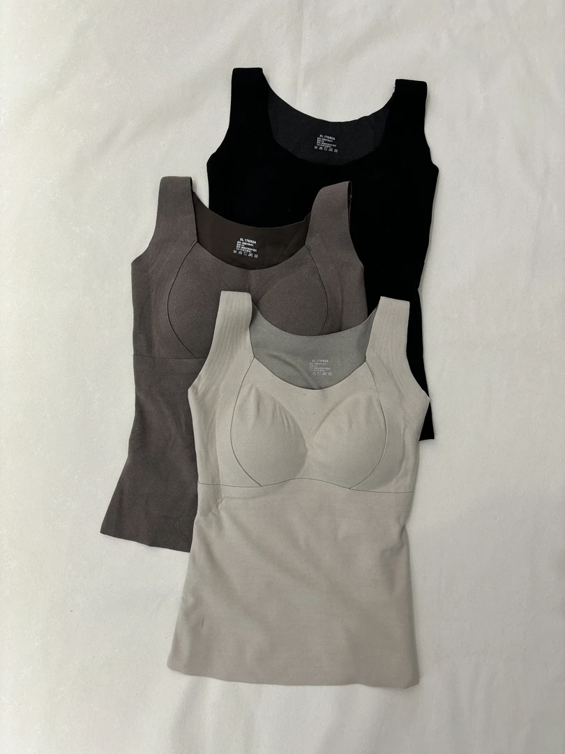 [王小二]142石墨烯保暖背心带胸垫固定杯