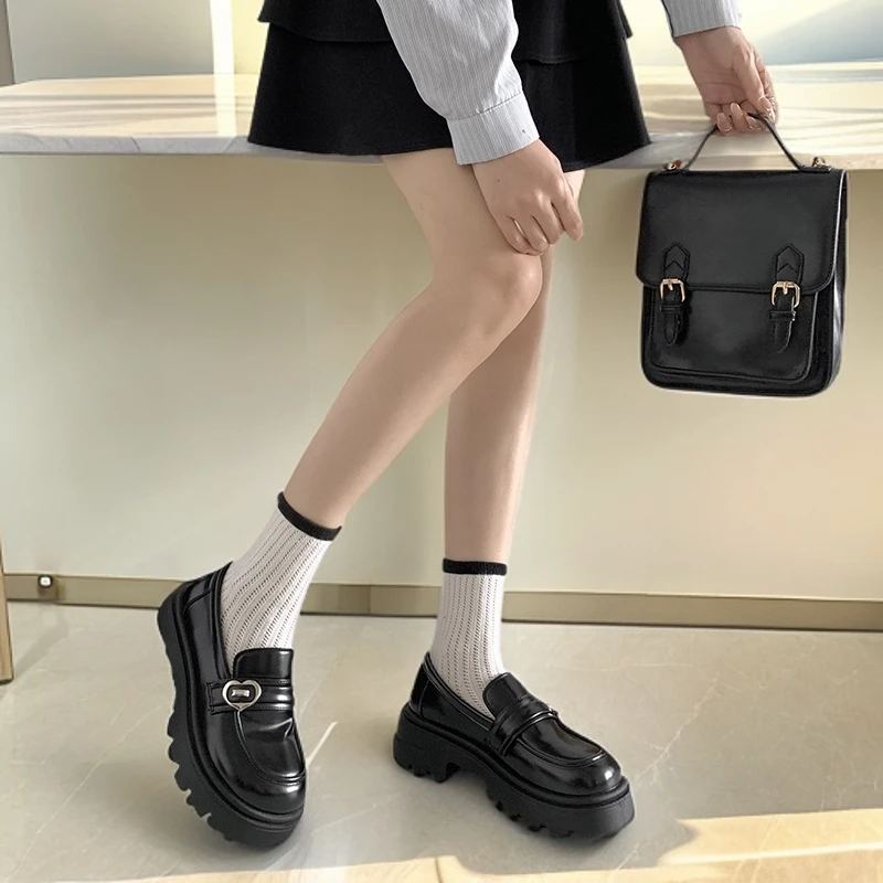 黑色法式复古粗跟厚底小皮鞋女2024新款秋季小个子女学生乐福单鞋