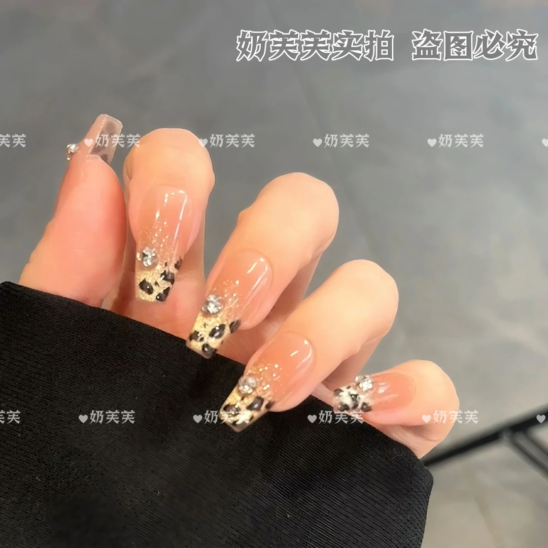 【美拉豹纹】K9钻秋茶色豹纹彩绘穿戴甲2024新款腮红高级简约10片装