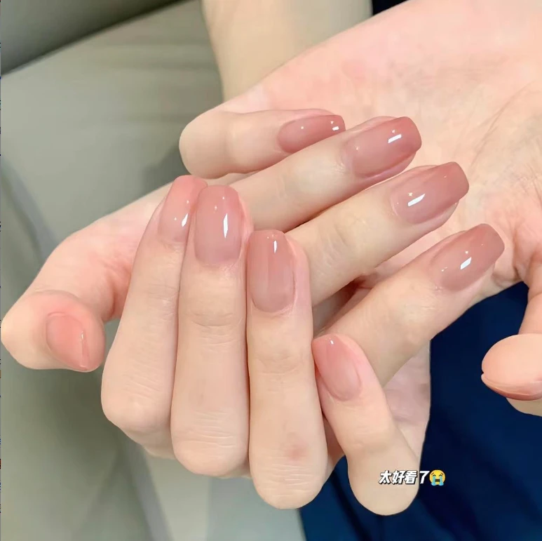 【嫩水蜜桃】短圆纯欲华妃摸脸渐变美甲贴片手穿戴甲简约指甲贴