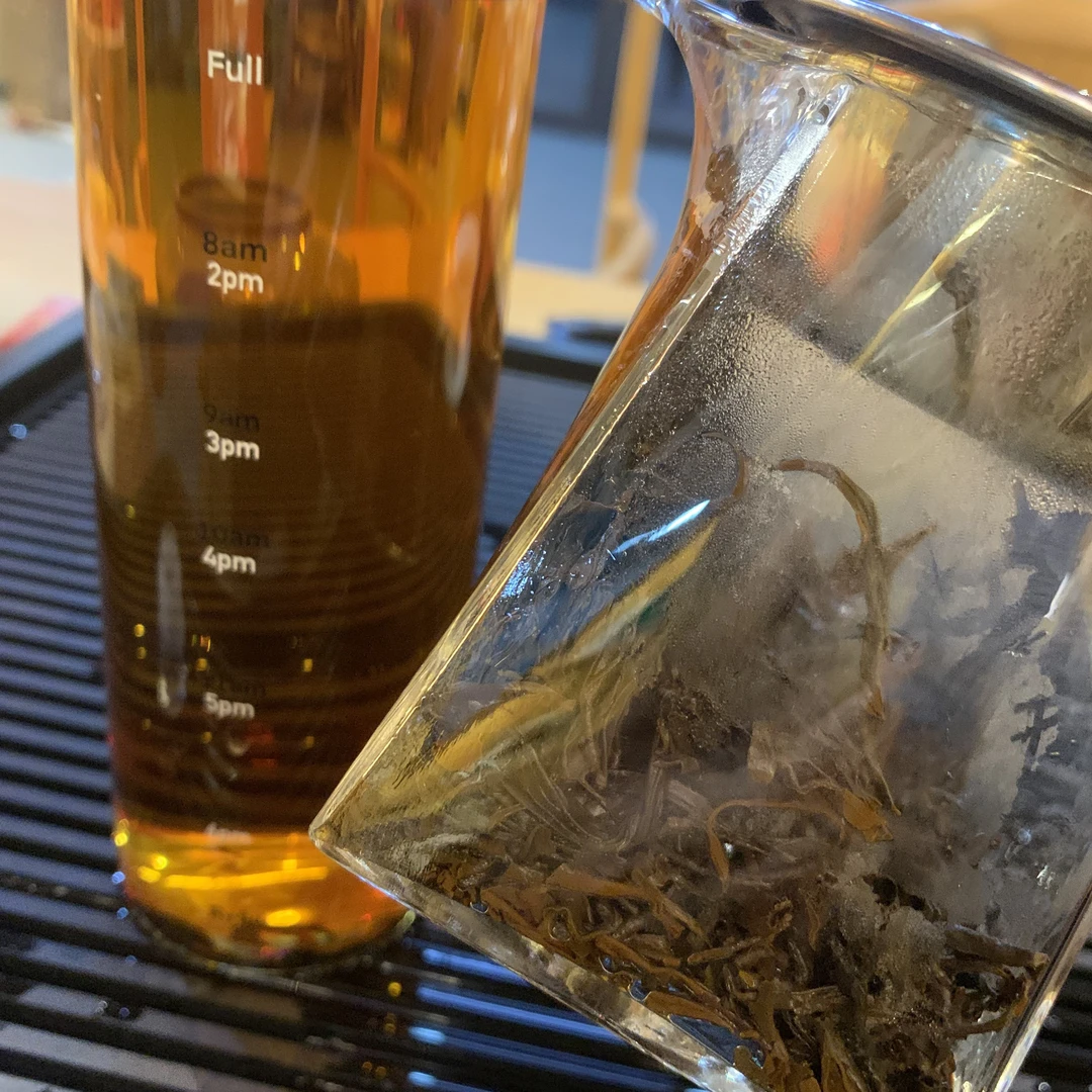 野生红——古树红茶，花果香蜜果甜，天寒胃凉喝！