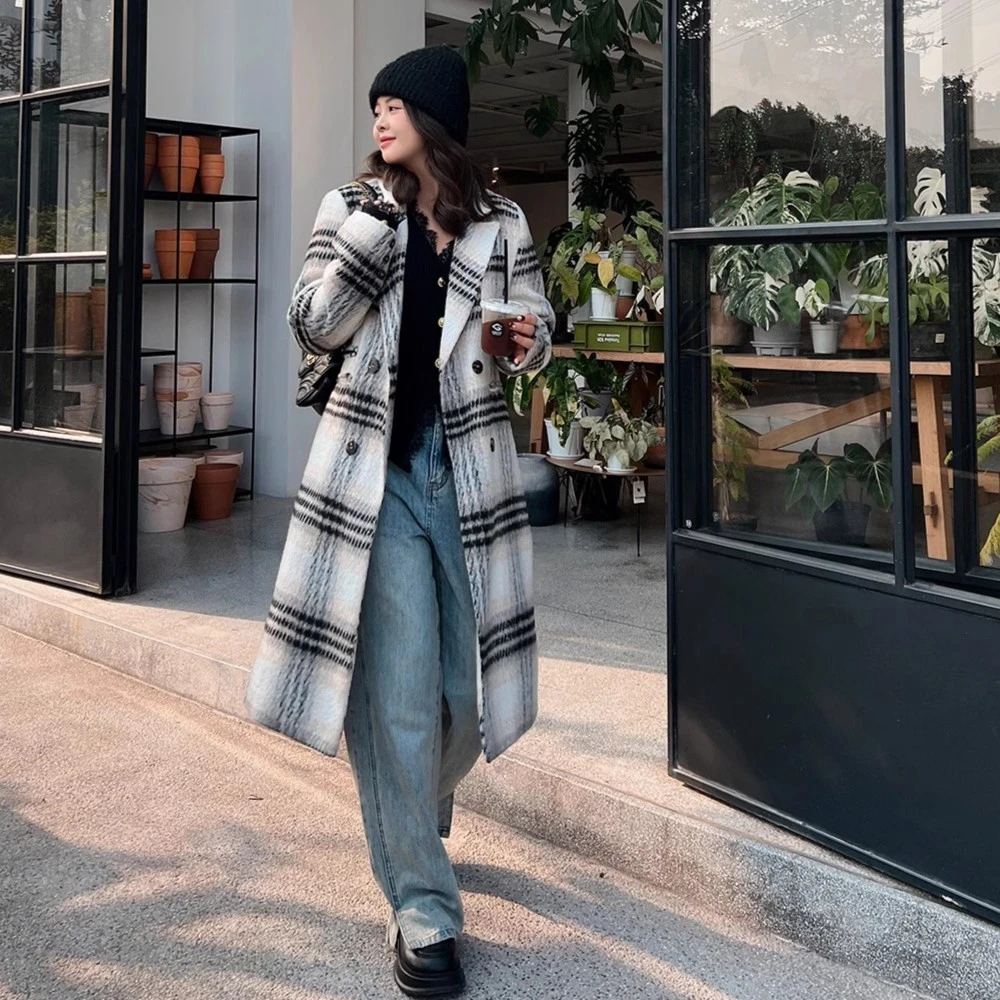 大码女装双排扣韩系长款毛呢大衣复古格纹外套秋冬新款大码百分百