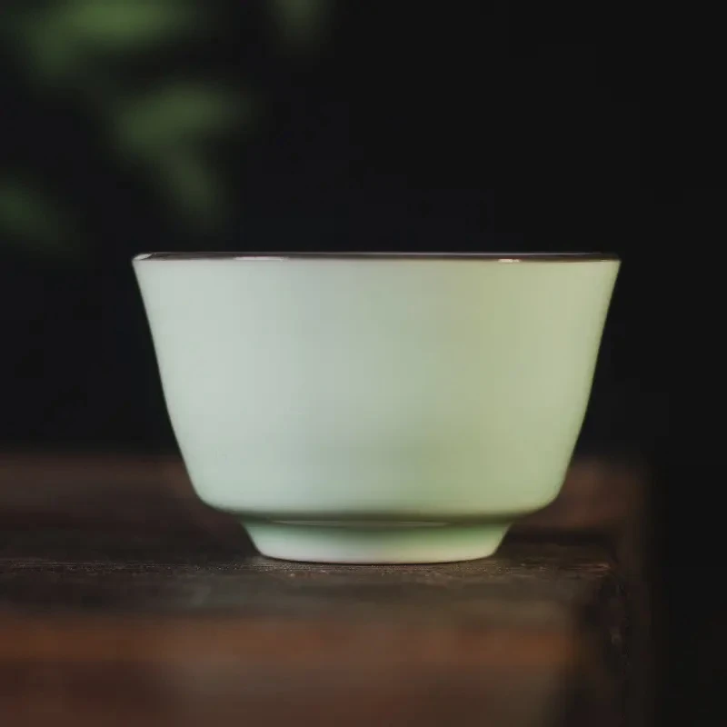 青瓷茶杯主人杯功夫茶具个人品茗杯客杯陶瓷泡茶单杯中式喝茶盏