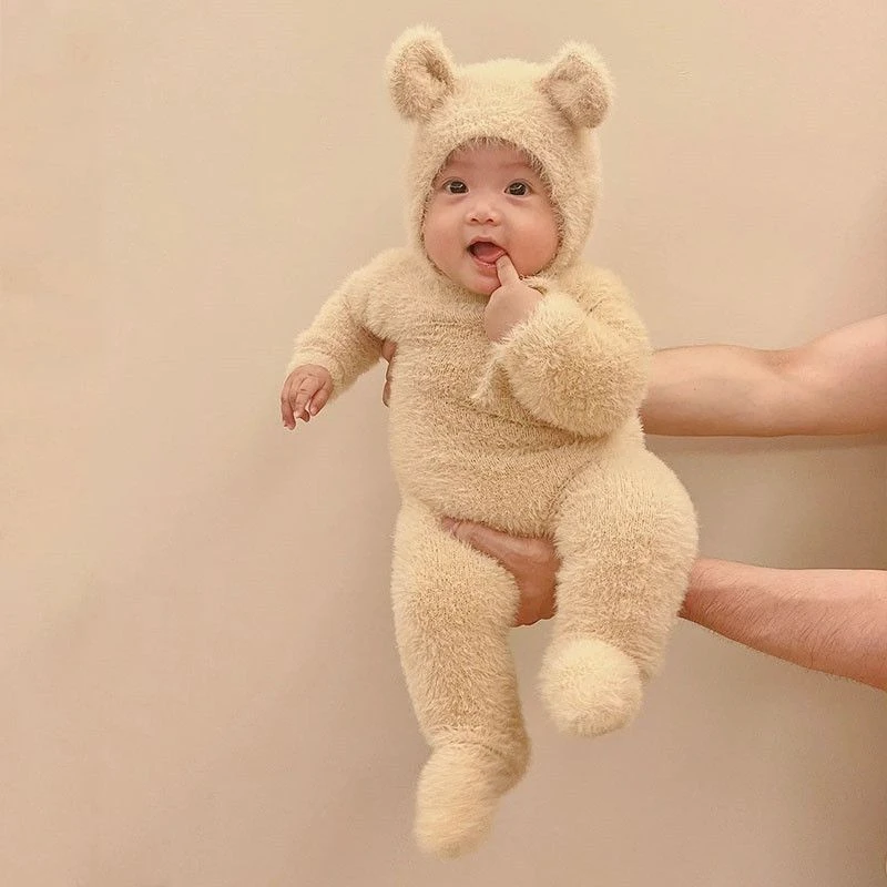 婴儿衣服秋冬装连体衣男女宝宝可爱超萌水貂毛包脚哈衣外出爬爬服