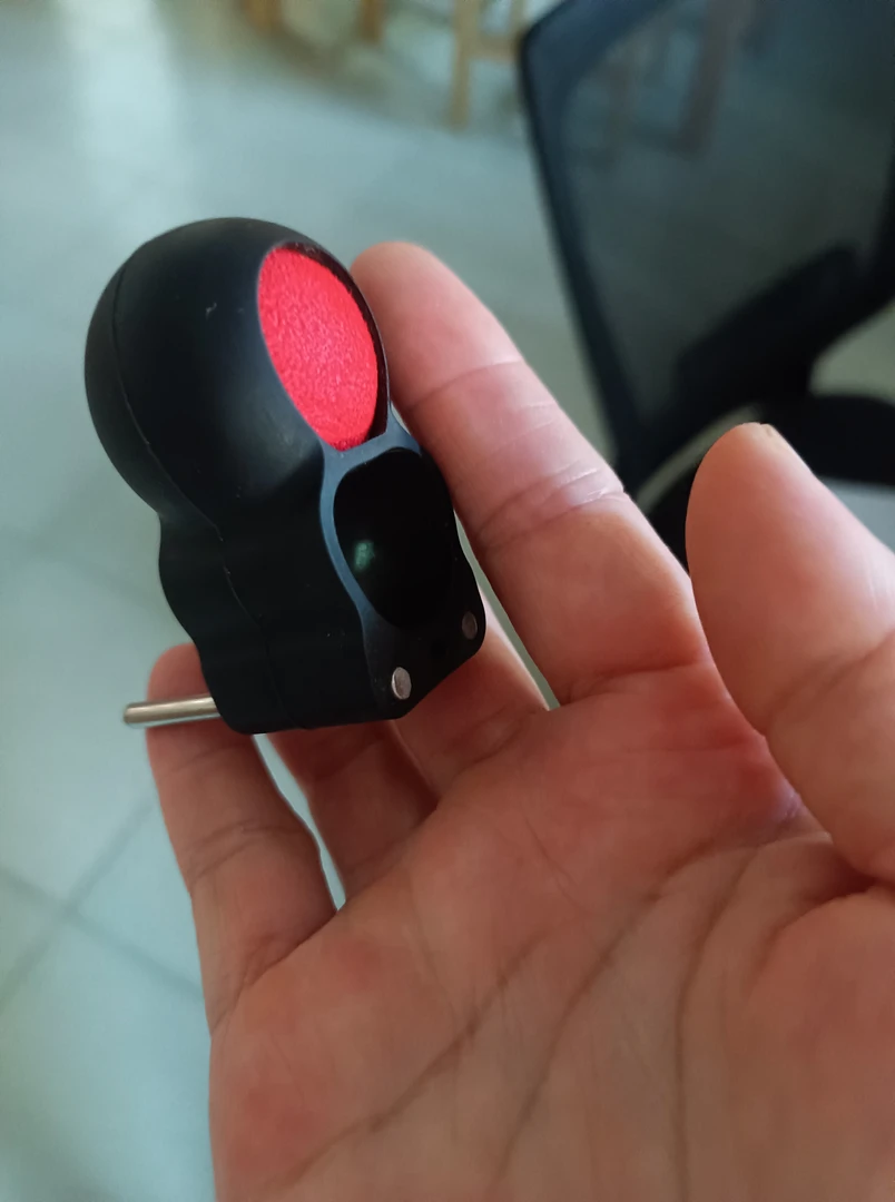 专用底座，一共三个装