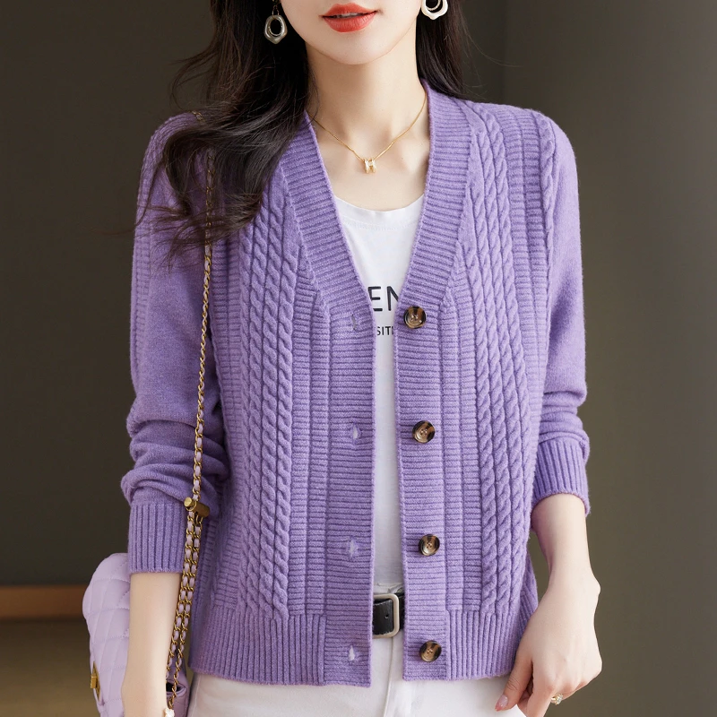 2025年秋冬新款羊毛衫女士百搭长袖针织开衫毛衣时尚气质上衣外搭