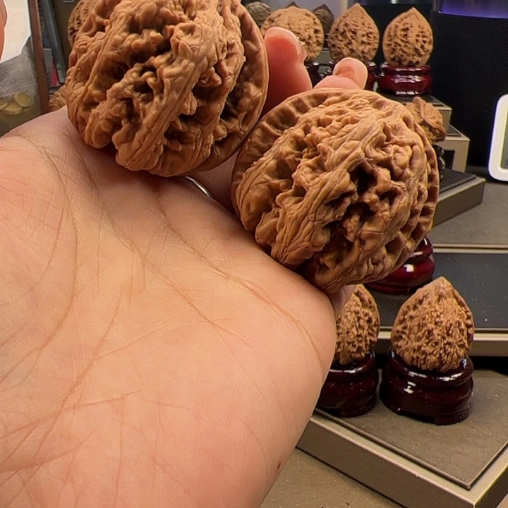 文玩核桃把件40 大 粗筋