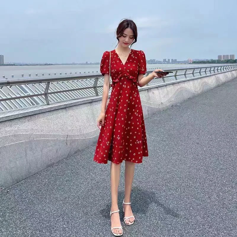 苏陌清夏季新款法式初恋小碎花连衣裙V领修身收腰温柔气质中长裙