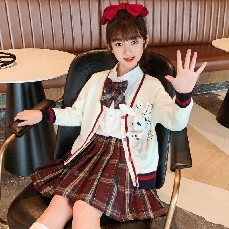 女童春秋jk套装学院风小女孩洋气儿童女孩毛衣百褶裙三件套中大童