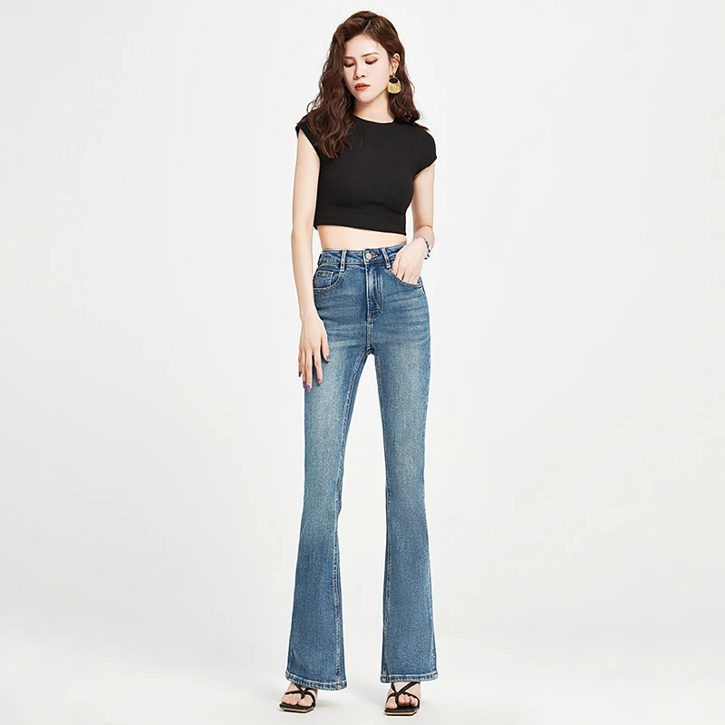 【美腿密码】复古蓝中高腰微喇裤女春夏修身显瘦蜜桃臀牛仔长裤