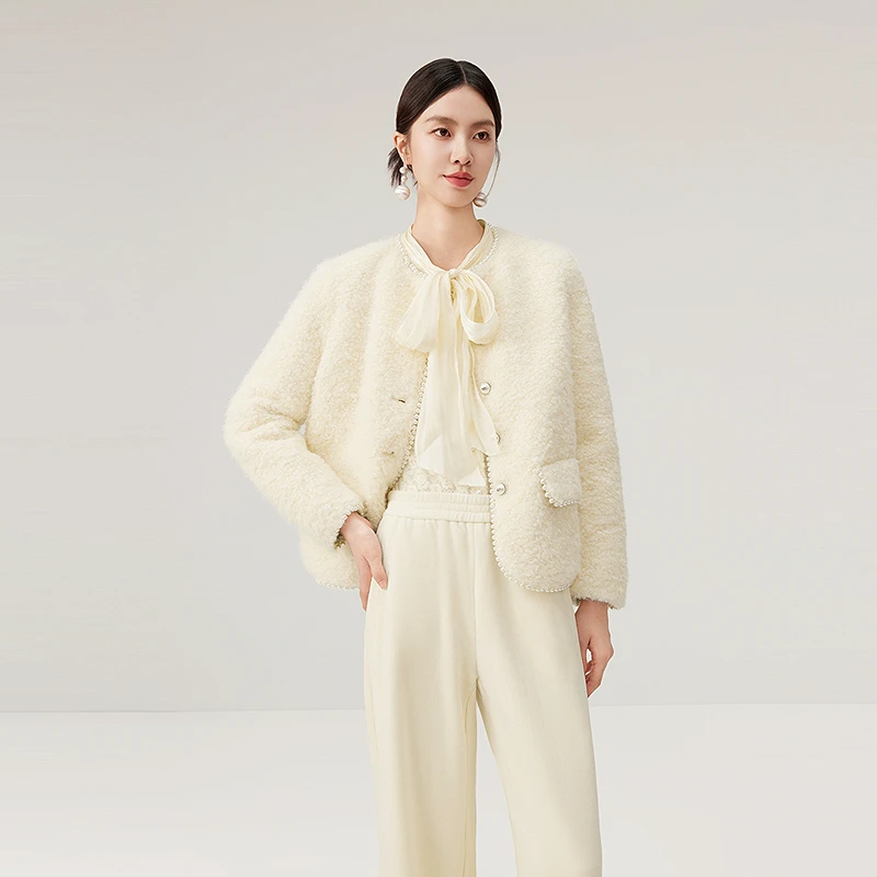 BADINA短外套644E052