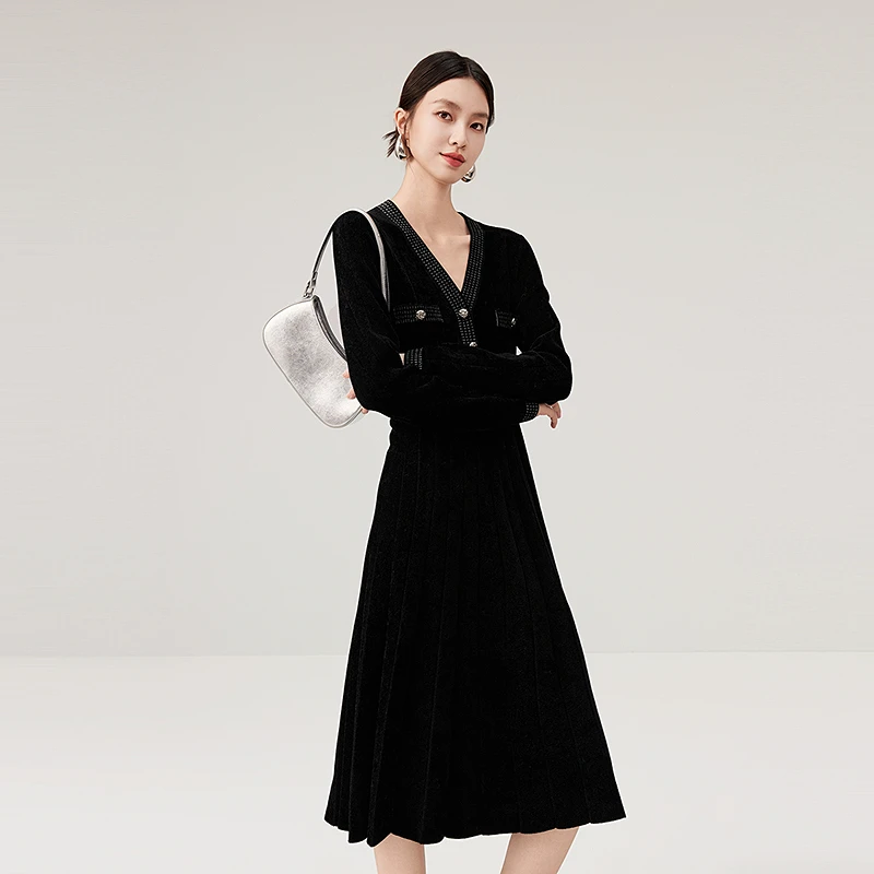 BADINA连衣裙644U058