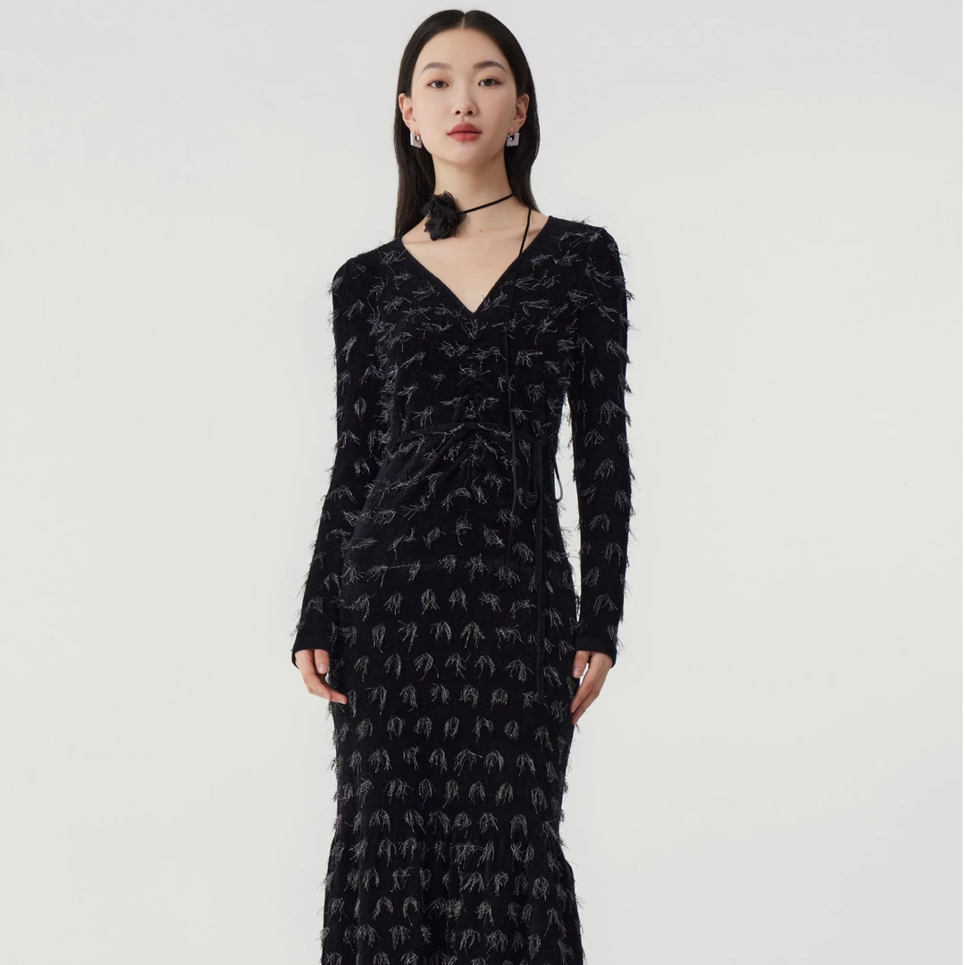 芭蒂娜2024年女装连衣裙644U061