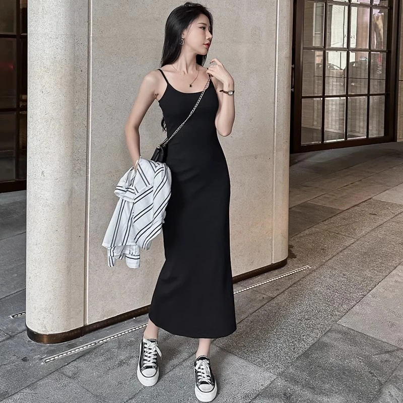 吊带裙连衣裙女黑色修身长裙春夏季2025新款高级感打底裙内搭裙子