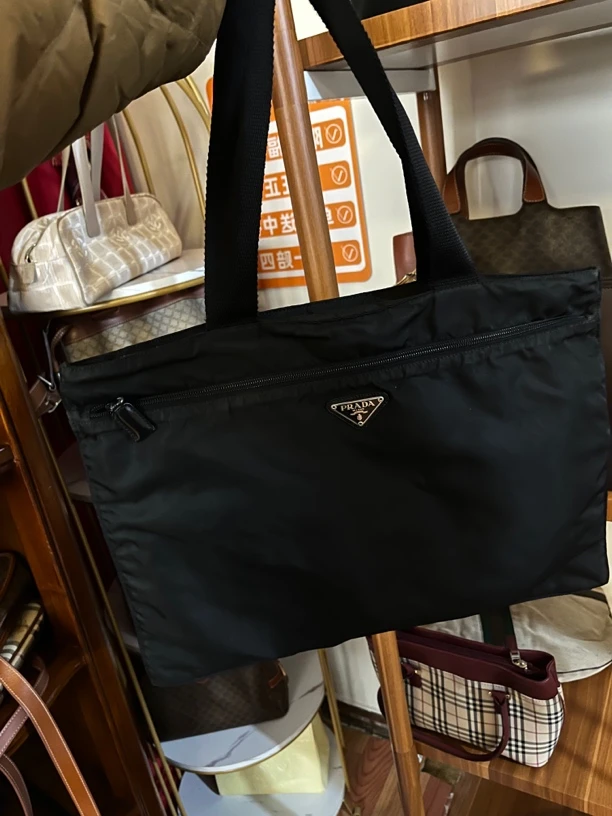 95新 Prada/普拉达 尼龙单肩包