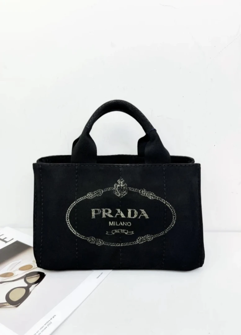 95新 Prada/普拉达 全原黑色沙滩包 手提包
