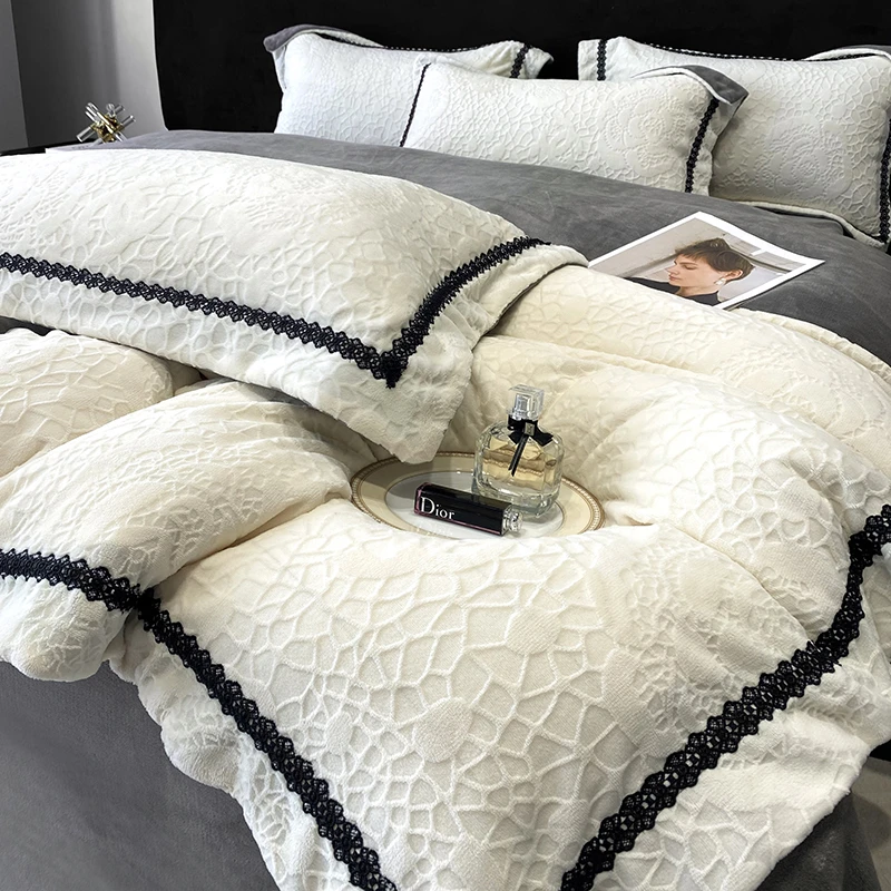 冬季加厚雕花牛奶绒床上四件套珊瑚法兰绒轻奢高级感被套床单床品