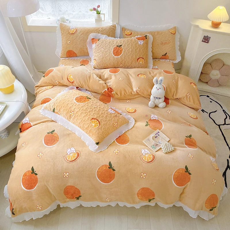 A类新款秋冬新款牛奶绒印花花边床盖三四件套加厚可爱绗缝床套件