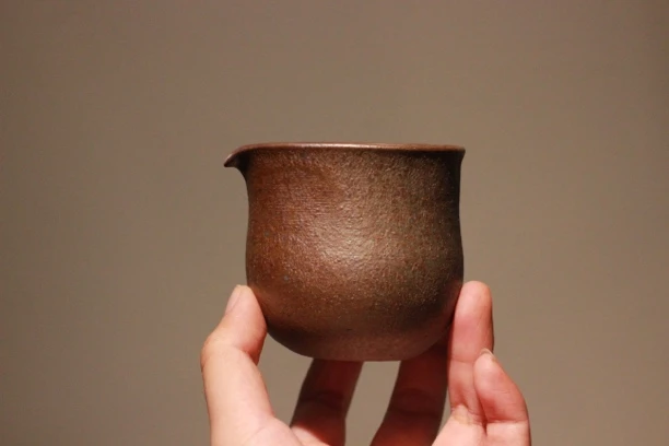 全手拍打公道杯 柴烧