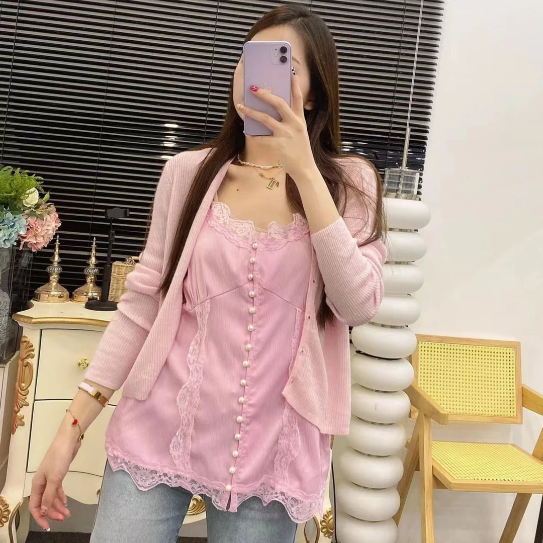wwwxz王希之 粉色蕾丝边珍珠纽扣重工背心#11275