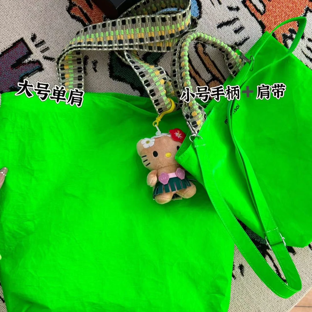 xxxwxz王希之  纸片包~超轻防水多巴胺百搭单肩包#a968（不含挂件）