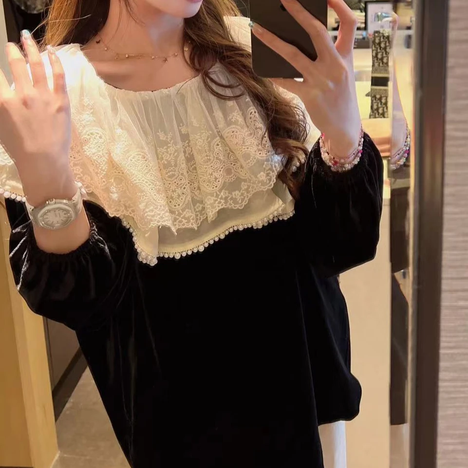 xxxwxz王希之 秋冬蕾丝拼接娃娃领花朵黑色丝绒上衣衬衫#12816