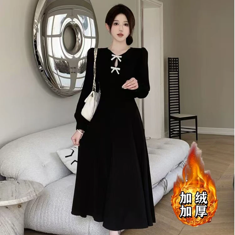女装法式蝴蝶结连衣裙赫本风小黑裙高级感气质显瘦a字长裙子1670