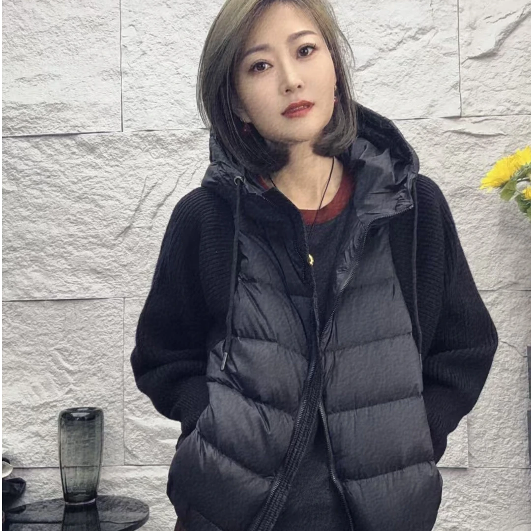 洋气针织袖拼接羽绒服