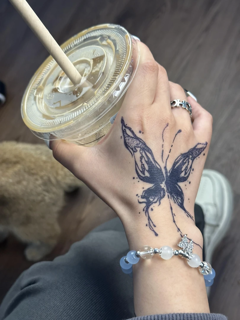 ODDSIN性感草本果汁纹身贴防水持久墨蝶图案手背腰部