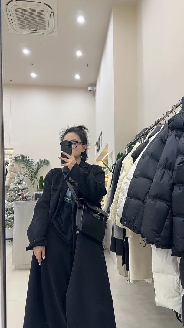 《长岛冰茶》长款羊毛大衣女