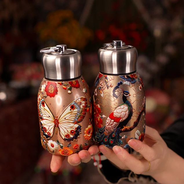 保温杯复古国风双色水杯便携创意316内胆高颜值保温保冰小胖丁