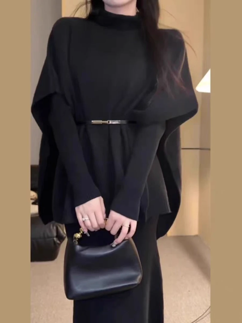 【顶楼千瑞珍】秋冬高领斗篷显瘦毛衣外套+连衣裙套装