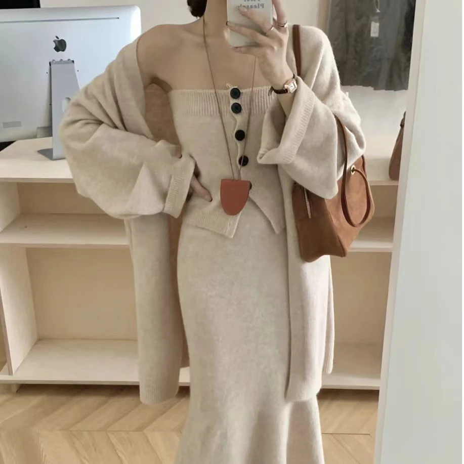 显瘦名媛风针织开衫抹胸背心+鱼尾半身裙秋冬毛衣套装【运补6-8元】