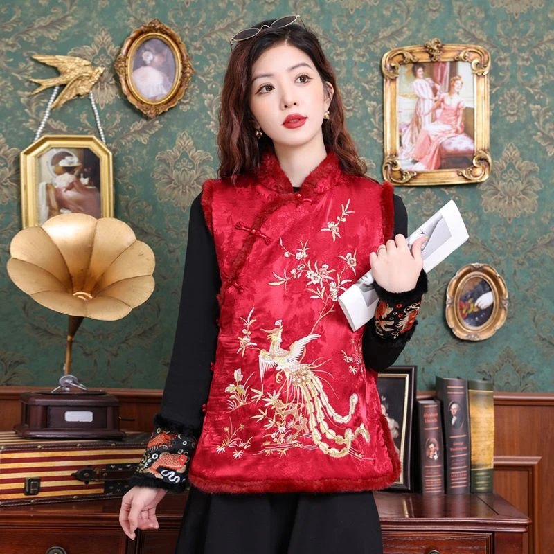加棉中式马甲秋冬新款醋酸高级重工刺绣盘扣国风复古坎肩上衣女装