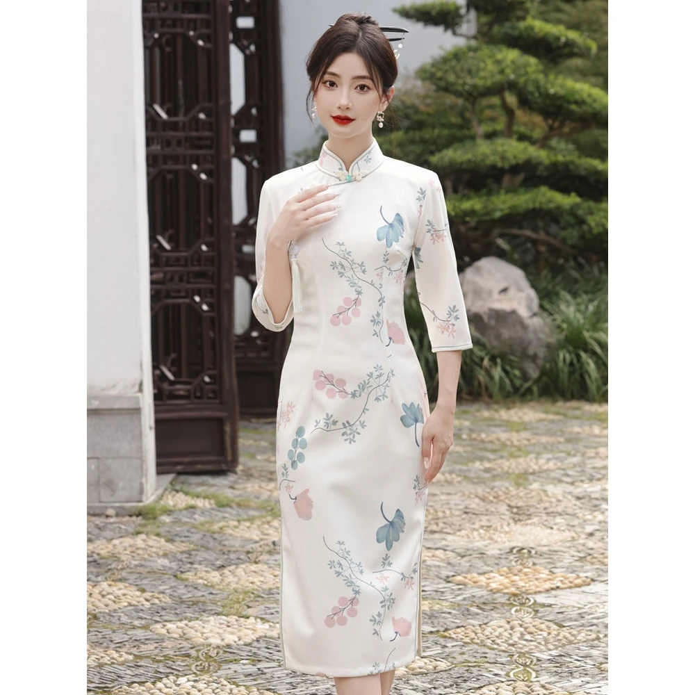 时尚优雅复古2024高端旗袍新款年轻少女改良长款气质连衣裙中式