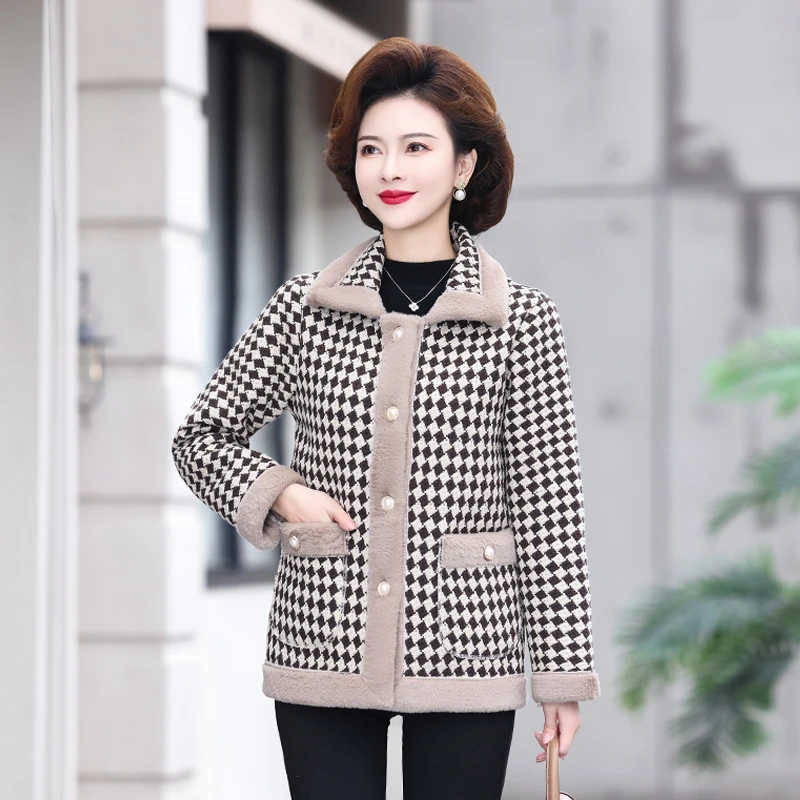 小香风格子短外套2023秋冬新款棉衣中老年妈妈遮肉棉袄加绒上衣女