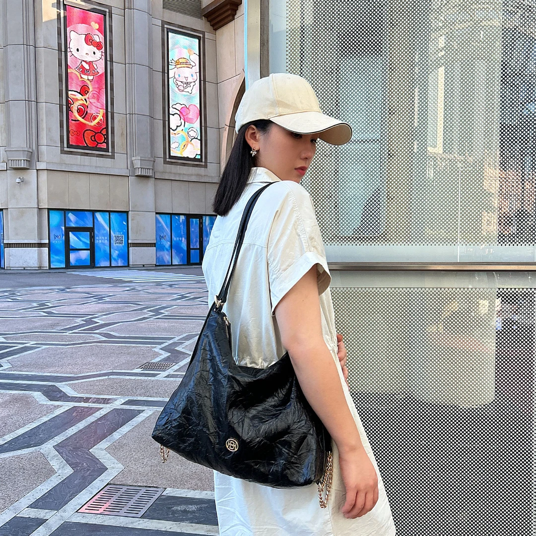 新款HOBO托特包多背法夏季斜挎包时尚休闲百搭女士黑色肩包DS-082