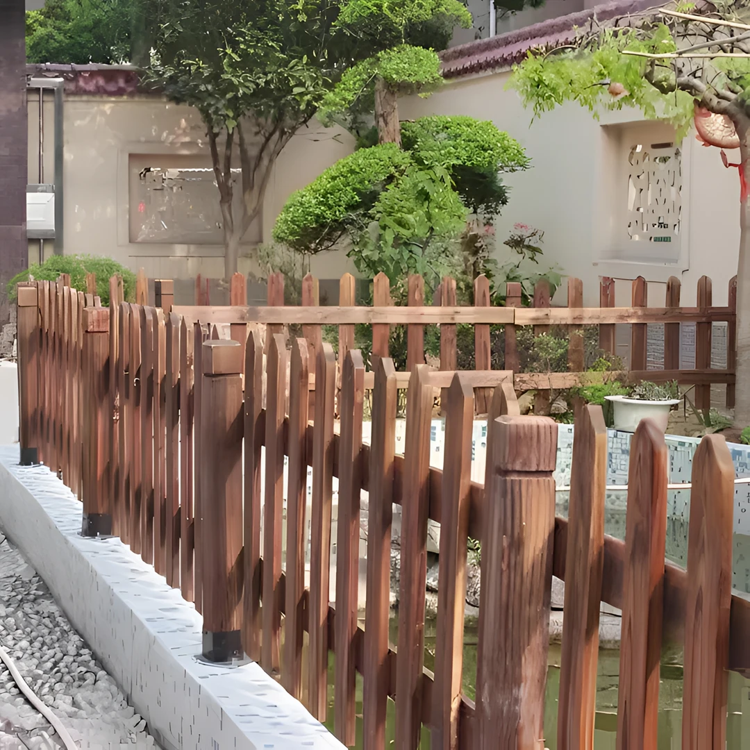 户外木栅栏防腐木花园围栏小区路边菜园庭院围墙隔断护栏围栏庭院