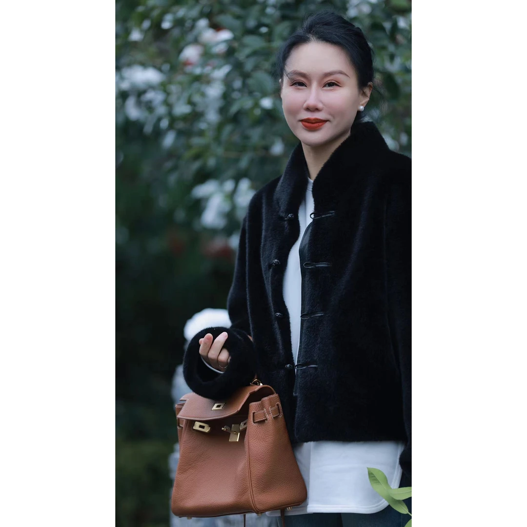 新中式盘扣毛毛外套