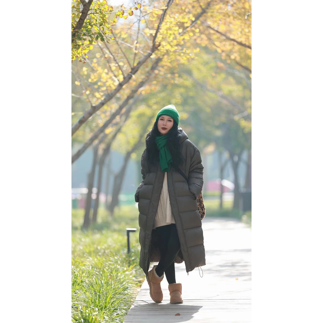 超保暖宽松休闲连帽中长款羽绒服