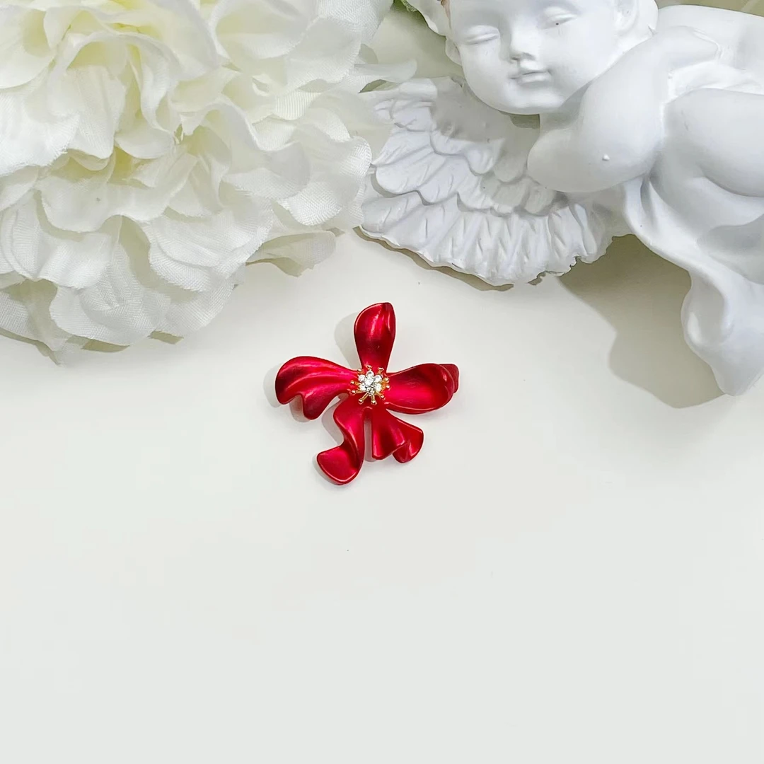 海棠鱼 铜合金胸针 MN1399迷你红莲胸针