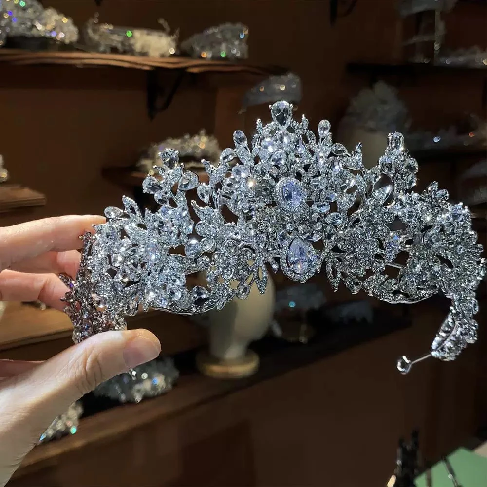 17401 新款ete重工奢华新娘主纱皇冠头饰生日仪式精致影楼出片
